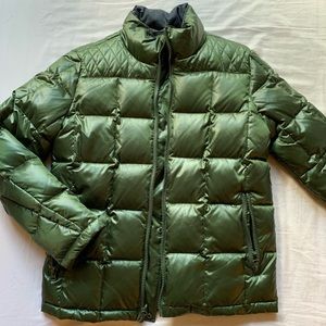 Cardinal of Canada green puffer